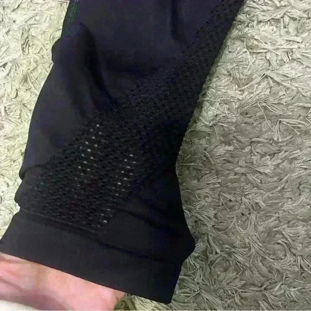 Athleta Black Cropped Leggings | Workout Pants | Gym | Running | Size Medium